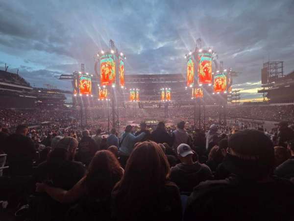 Lincoln Financial Field, section: 120, row: 32, seat: 15