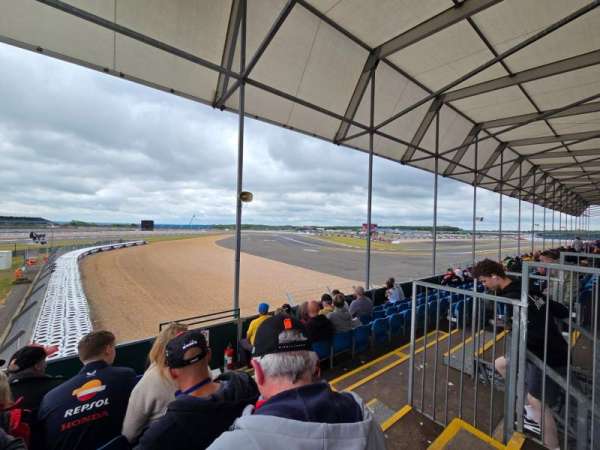Silverstone Circuit, section: Village B, row: G, seat: 149