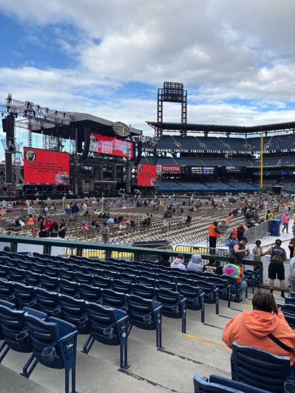 Citizens Bank Park, section: 137, row: 14, seat: 12