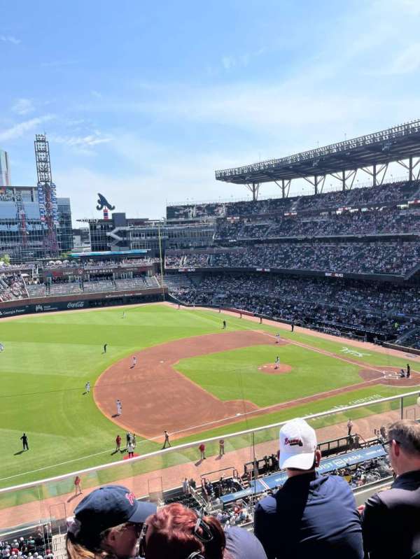 Truist Park, section: 335, row: 3, seat: 22