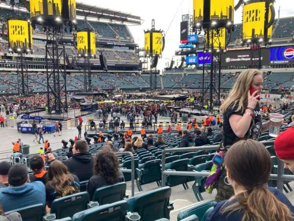 Lincoln Financial Field, section: 115, row: 23, seat: 4