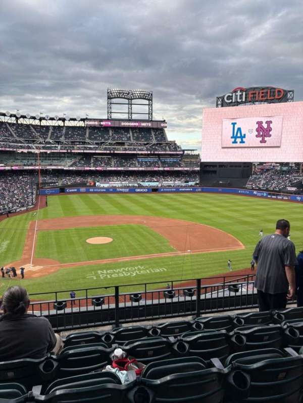 Citi Field, section: 314, row: 5, seat: 2