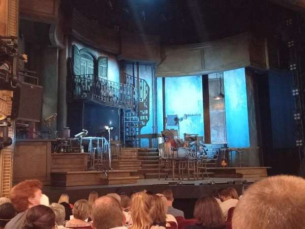 Walter Kerr Theatre, section: Orchestra L, row: M