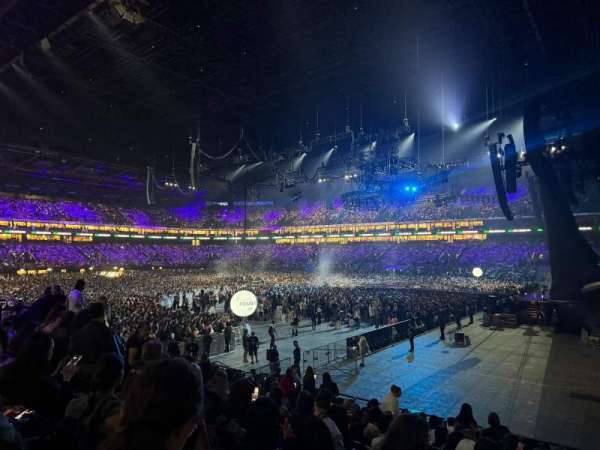 Paris La Défense Arena, section: 118, row: 19, seat: 7