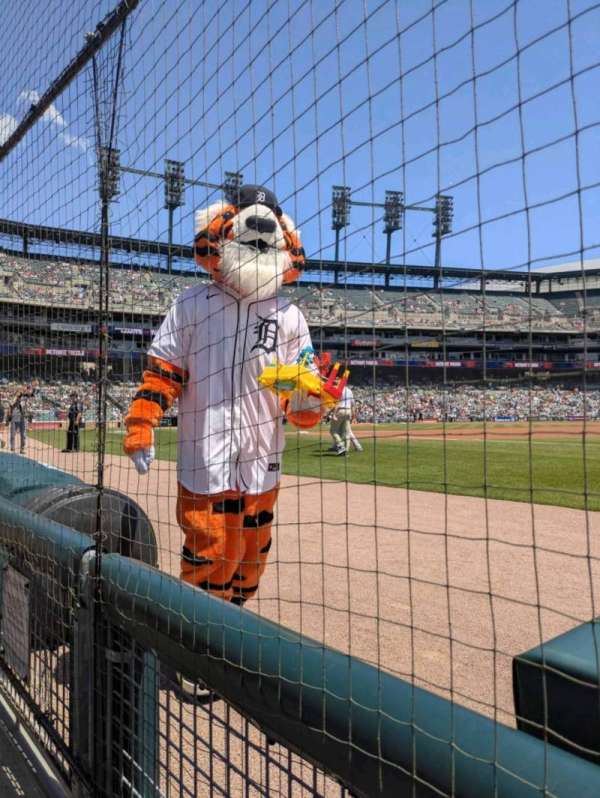Comerica Park, section: 117, row: 1, seat: 21