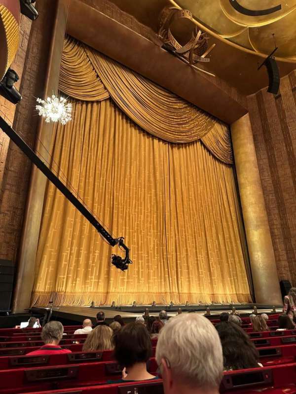 Metropolitan Opera House - Lincoln Center, section: Orchestra L, row: I, seat: 21