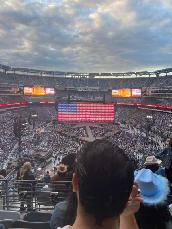 MetLife Stadium, section: 227b, row: 6, seat: 3