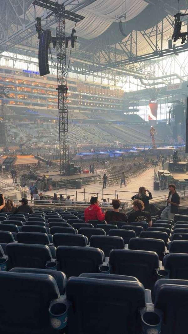 Ford Field, section: 120, row: 15, seat: 7