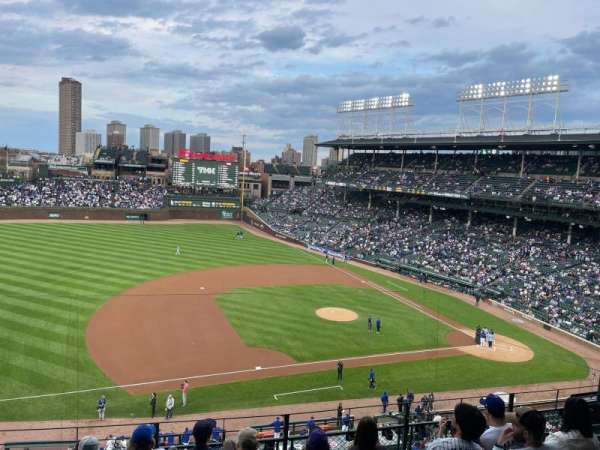 Wrigley Field, section: 309L, row: 7, seat: 5