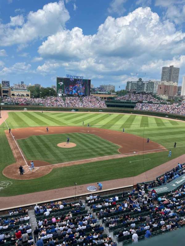 Wrigley Field, section: 321R, row: 1, seat: 5