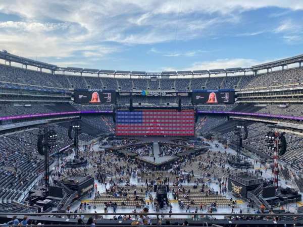 MetLife Stadium, section: 227a, row: 15, seat: 4