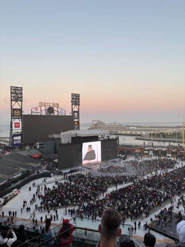 Oracle Park, section: VR326, row: 4, seat: 10