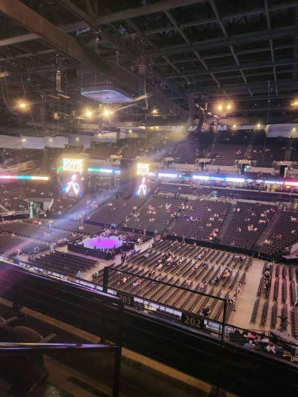 CHI Health Center Omaha, section: 202, row: 3, seat: 18