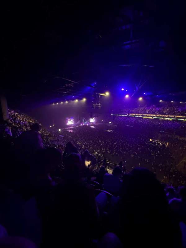 Paris La Défense Arena, section: 407, row: 03, seat: 34