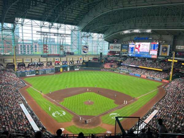 Daikin Park, section: 419, row: 6, seat: 16
