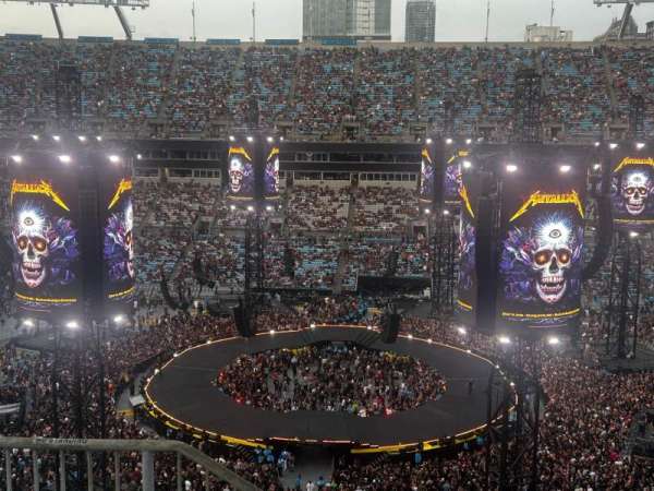 Bank of America Stadium, section: 541, row: 3, seat: 17-18