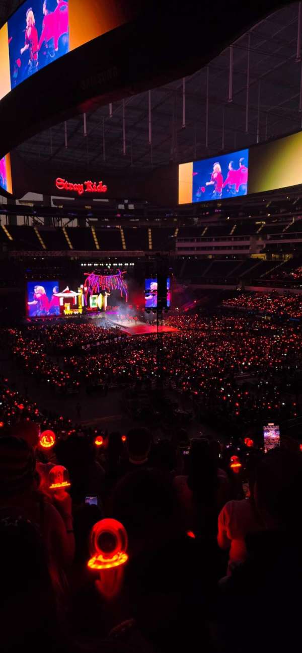 SoFi Stadium, section: 228, row: 18, seat: 14