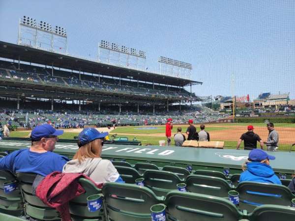 Wrigley Field, section: 26, row: 9, seat: 8