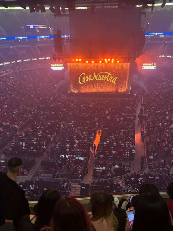 United Center, section: 308, row: 7, seat: 6