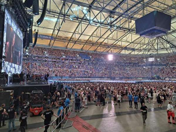 Veltins-Arena, section: U, row: 1, seat: 23