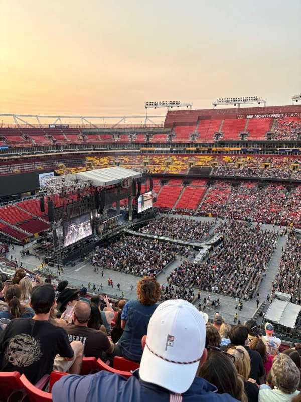 Northwest Stadium, section: 453, row: 9, seat: 8