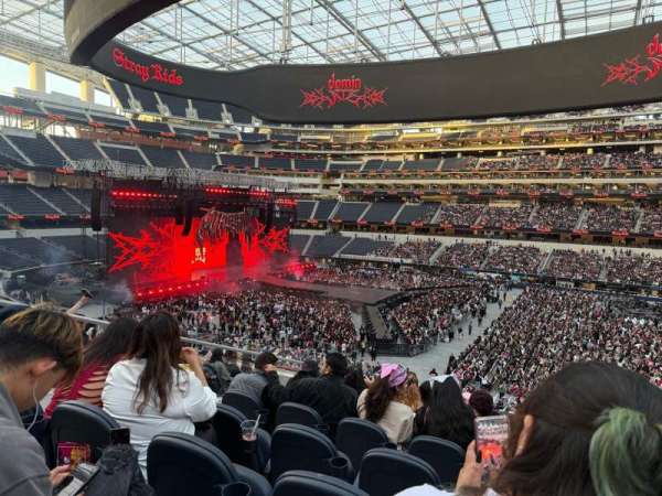 SoFi Stadium, section: C221, row: 9, seat: 15