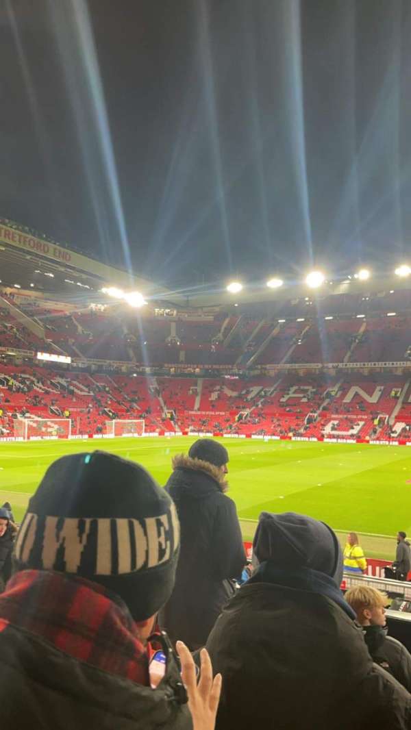 Old Trafford, section: S124, row: 7, seat: 136