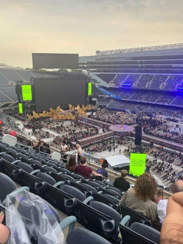 Soldier Field, section: 433, row: 10, seat: 15