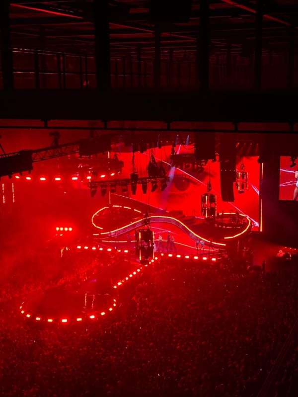 Ziggo Dome, section: 206, row: 13, seat: 180