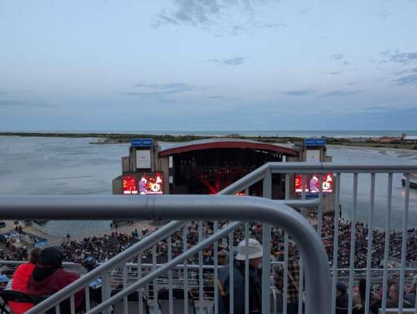 Jones Beach Theater, section: 307, row: G, seat: 1
