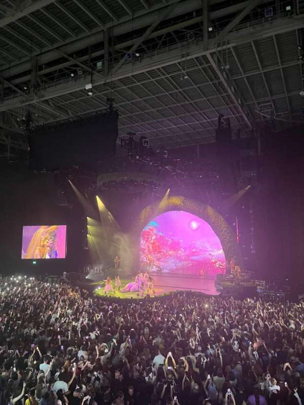 3Arena, Dublin, section: E, row: 22, seat: 135