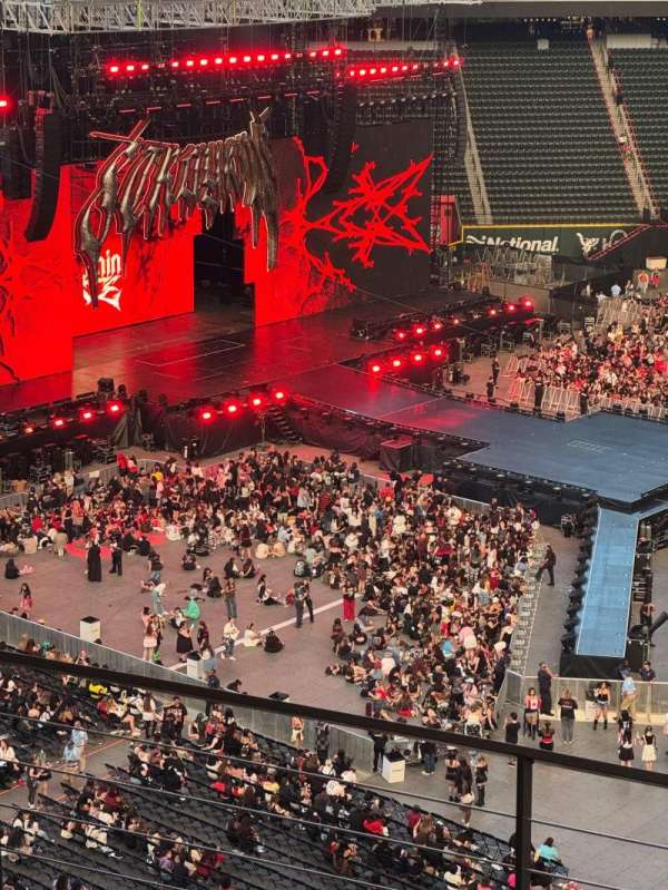 Globe Life Field, section: 207, row: 4, seat: 20