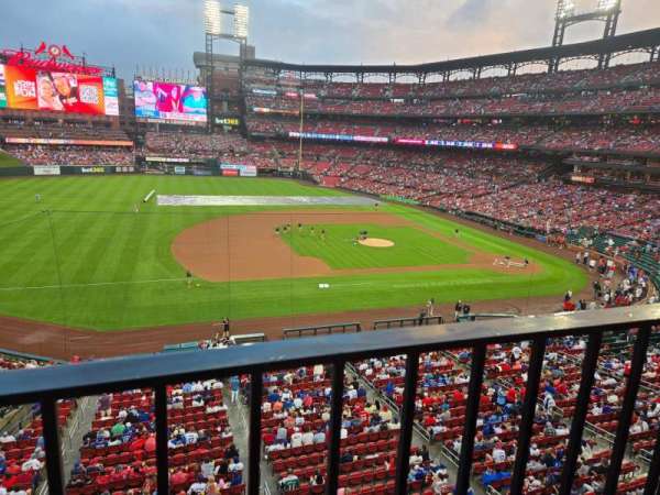 Busch Stadium, section: 258, row: 1, seat: 11