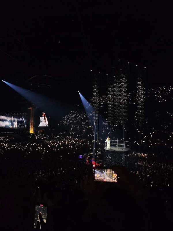 Accor Arena, section: Gradin T, row: 11, seat: 4