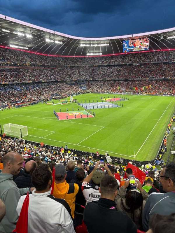 Allianz Arena, section: 223, row: 8, seat: 20