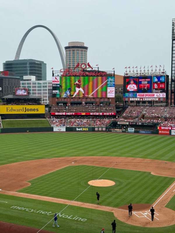 Busch Stadium, section: 252, row: 3, seat: 13