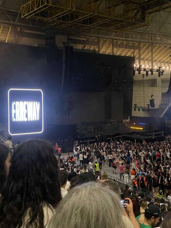 Palau Sant Jordi, section: 122, row: 18, seat: 18
