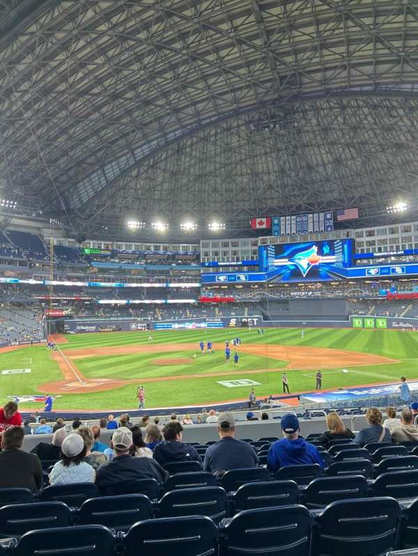 Rogers Centre, section: 121, row: 11, seat: 10