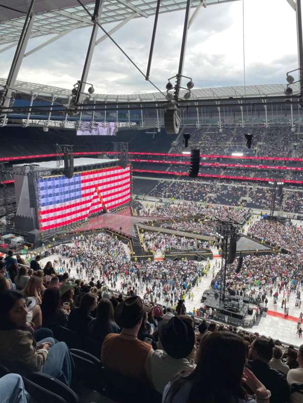 Tottenham Hotspur Stadium, section: 502, row: 22, seat: 97