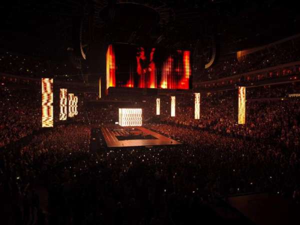 O2 Arena, Prague, section: 107, row: 17, seat: 14