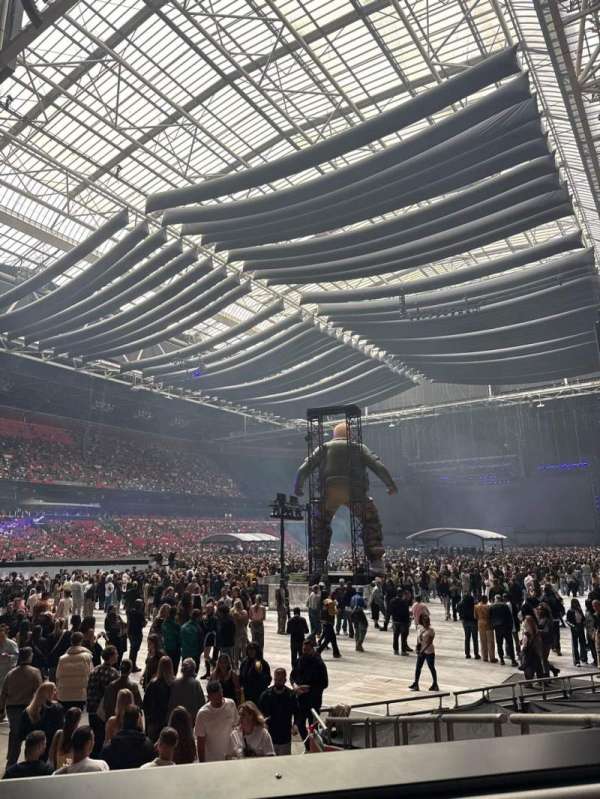 Johan cruijff arena, section: 124, row: 5, seat: 351