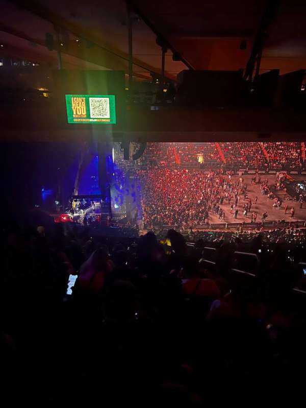 Madison Square Garden, section: 222, row: 23, seat: 21
