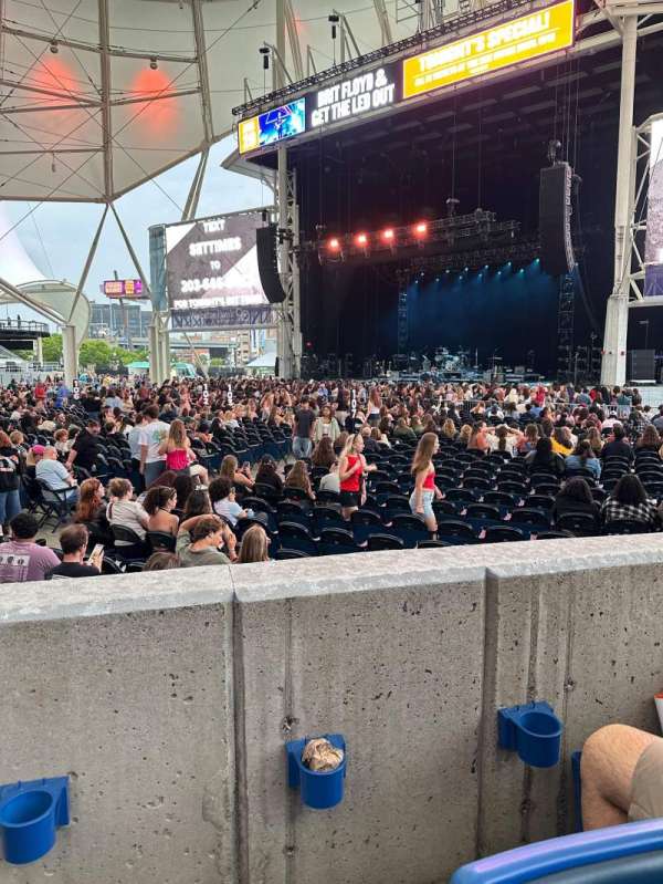 Hartford Healthcare Amphitheatre, section: 202, row: BB, seat: 18