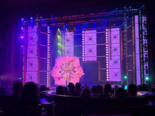 Flamingo Showroom, section: BTH31B, row: 31, seat: 1-6