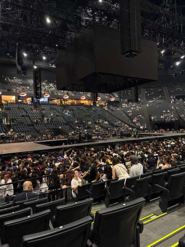 Accor Arena, section: Gradin O, row: 21, seat: 6