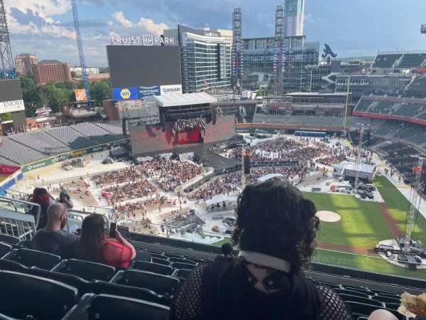 Truist Park, section: 430, row: 8, seat: 14