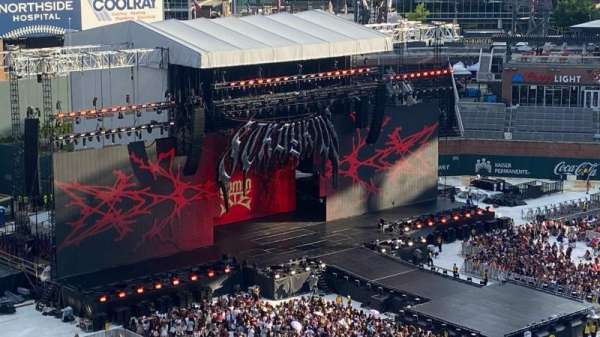 Truist Park, section: 437, row: 4, seat: 4