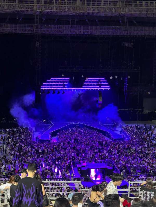 Philippine Arena, section: UBB 420, row: 83, seat: 401