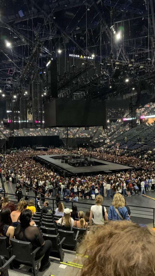 Accor Arena, section: Gradin T, row: 11, seat: 9