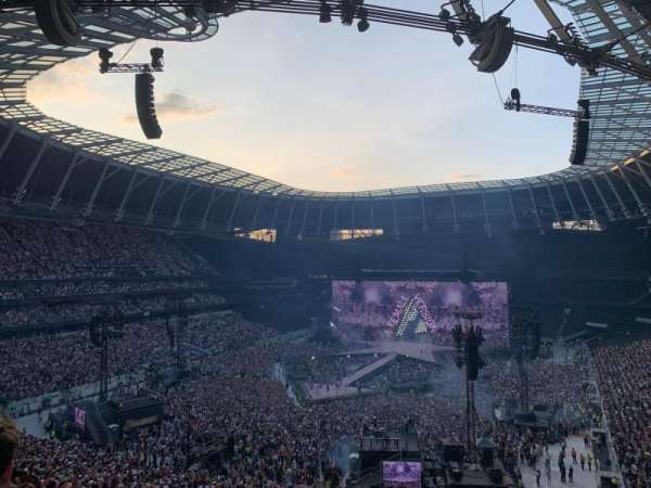 Tottenham Hotspur Stadium, section: 322, row: 54, seat: 129
